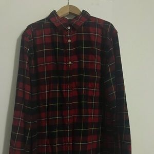Uniqlo Plaid Button Down LARGE